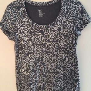 GAP Women's Gray & Silver Top Medium